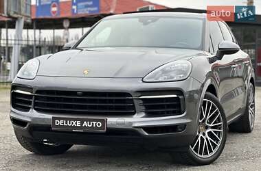 Внедорожник / Кроссовер Porsche Cayenne 2021 в Киеве