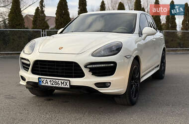 Внедорожник / Кроссовер Porsche Cayenne 2011 в Смеле