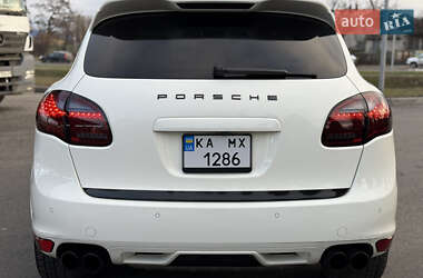 Внедорожник / Кроссовер Porsche Cayenne 2011 в Смеле