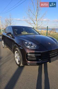 Позашляховик / Кросовер Porsche Cayenne 2013 в Дніпрі