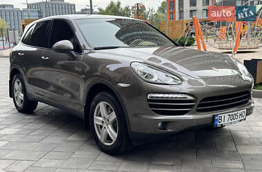 Позашляховик / Кросовер Porsche Cayenne 2012 в Києві