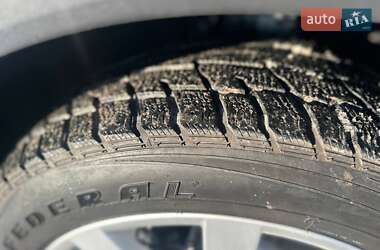 Позашляховик / Кросовер Porsche Cayenne 2012 в 