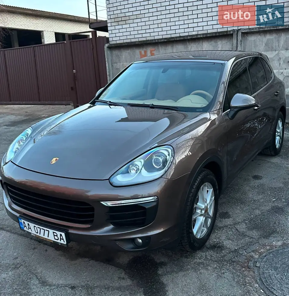 2016 Porsche Cayenne - мініатюра 34