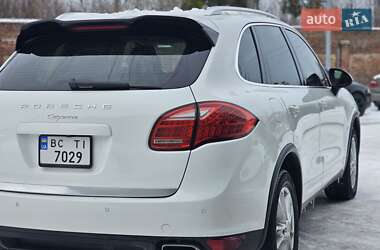 Позашляховик / Кросовер Porsche Cayenne 2012 в Львові