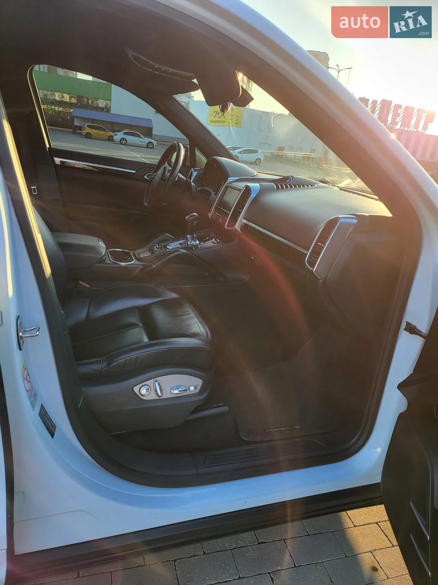 2013 Porsche Cayenne - мініатюра 13
