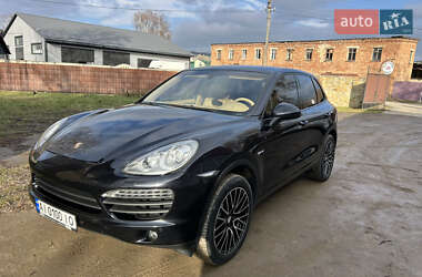 Позашляховик / Кросовер Porsche Cayenne 2012 в Могилів-Подільському