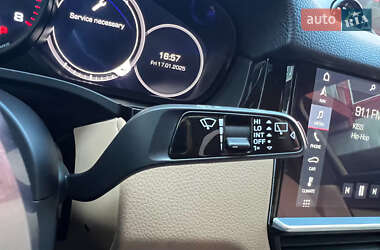 Внедорожник / Кроссовер Porsche Cayenne 2019 в 