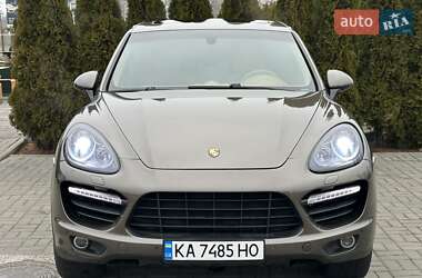 Позашляховик / Кросовер Porsche Cayenne 2012 в Києві