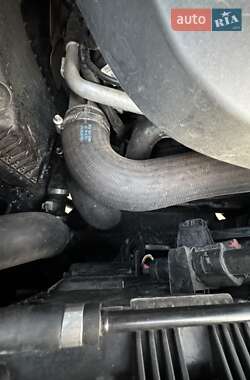 Внедорожник / Кроссовер Porsche Cayenne 2012 в 