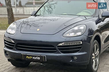 Внедорожник / Кроссовер Porsche Cayenne 2013 в Киеве