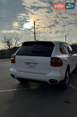 Внедорожник / Кроссовер Porsche Cayenne 2008 в 