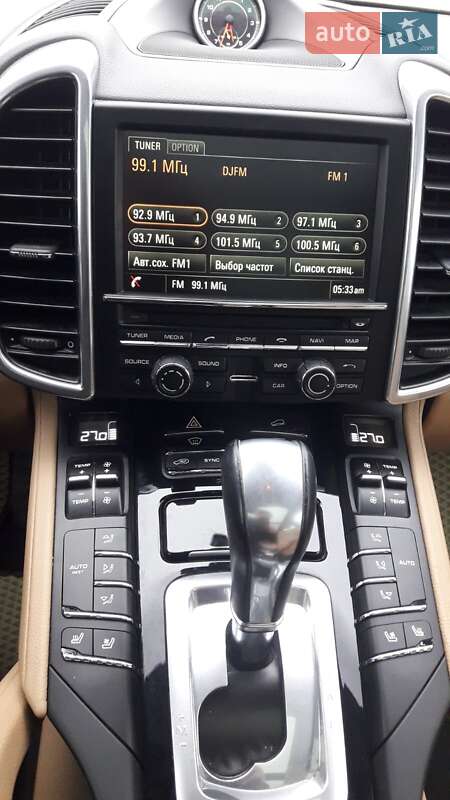 Позашляховик / Кросовер Porsche Cayenne 2015 в Полтаві фото 16 Позашляховик / Кросовер Porsche Cayenne 2015 в Полтаві