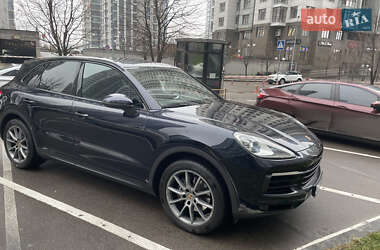 Внедорожник / Кроссовер Porsche Cayenne 2018 в Киеве