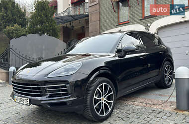 Внедорожник / Кроссовер Porsche Cayenne 2019 в 