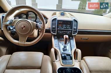 Внедорожник / Кроссовер Porsche Cayenne 2012 в Кривом Роге