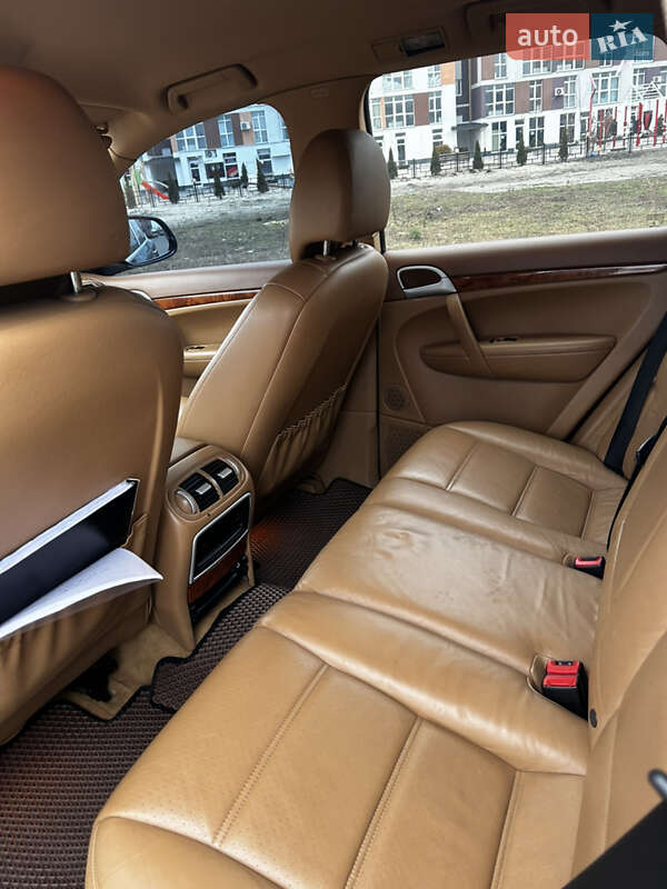 Внедорожник / Кроссовер Porsche Cayenne 2006 в Крюковщине