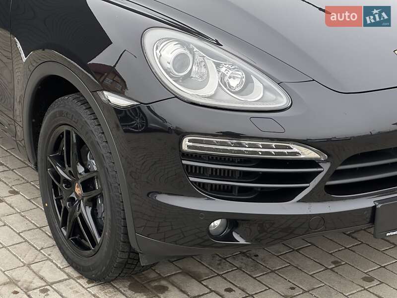 Внедорожник / Кроссовер Porsche Cayenne 2013 в Мукачево