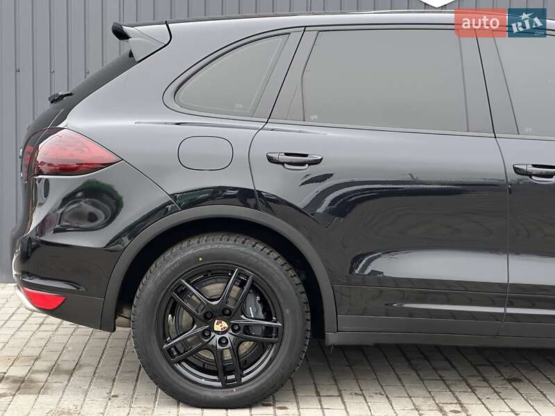 Внедорожник / Кроссовер Porsche Cayenne 2013 в Мукачево