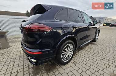 Внедорожник / Кроссовер Porsche Cayenne 2015 в Ходорове