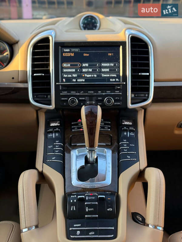 Внедорожник / Кроссовер Porsche Cayenne 2012 в Черновцах фото 22 Внедорожник / Кроссовер Porsche Cayenne 2012 в Черновцах