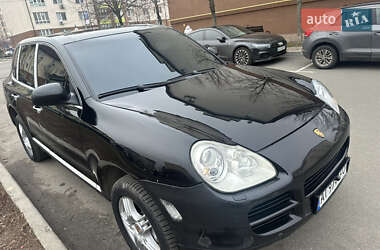 Внедорожник / Кроссовер Porsche Cayenne 2004 в Киеве