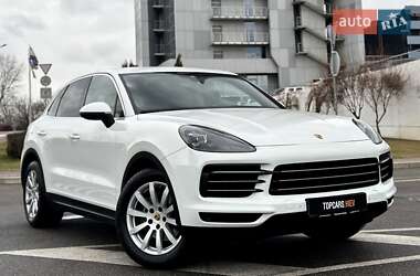 Позашляховик / Кросовер Porsche Cayenne 2017 в Києві