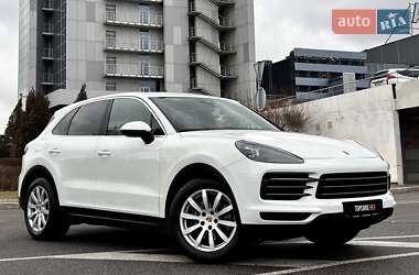 Позашляховик / Кросовер Porsche Cayenne 2017 в Києві