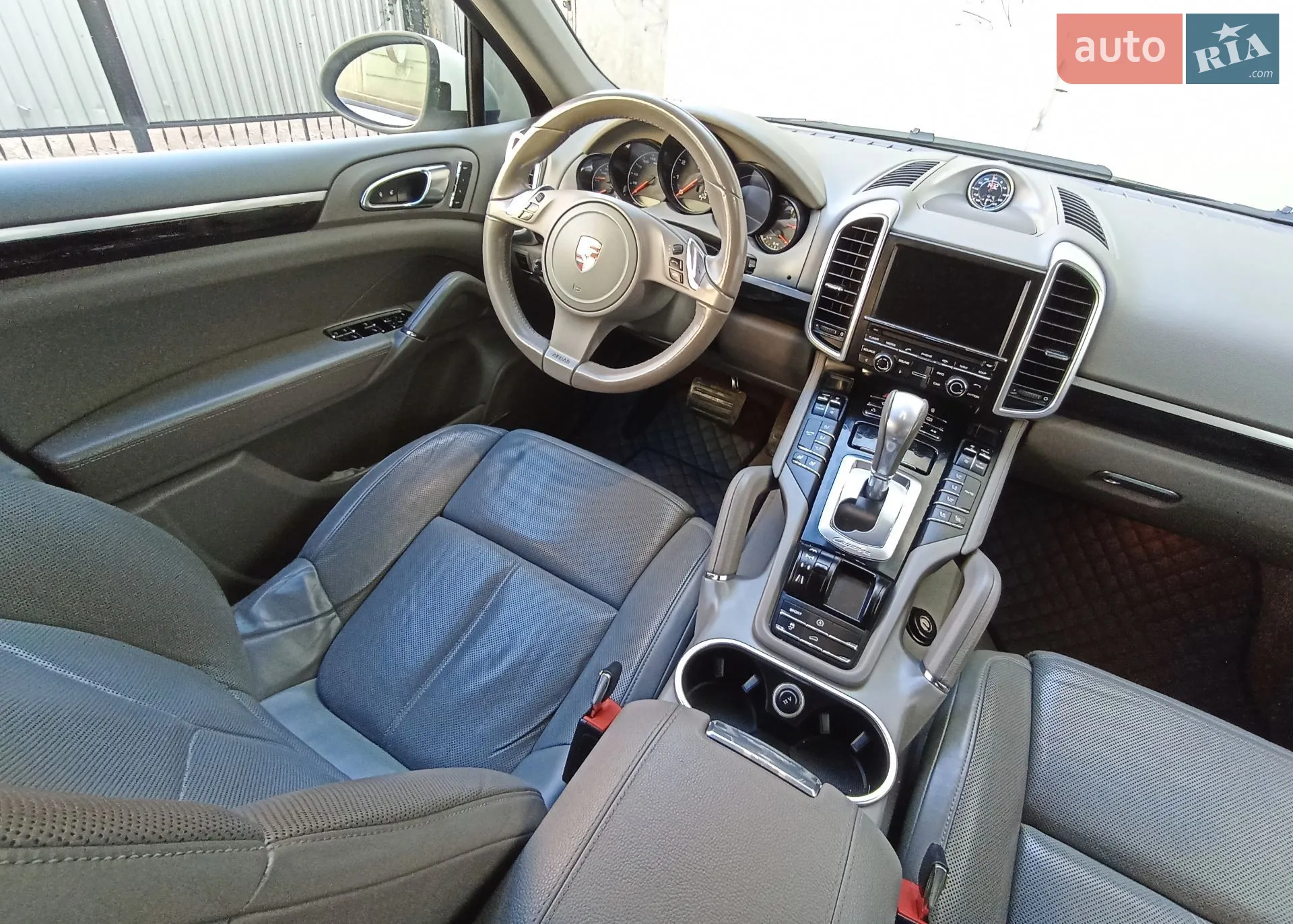 2012 Porsche Cayenne - мініатюра 19