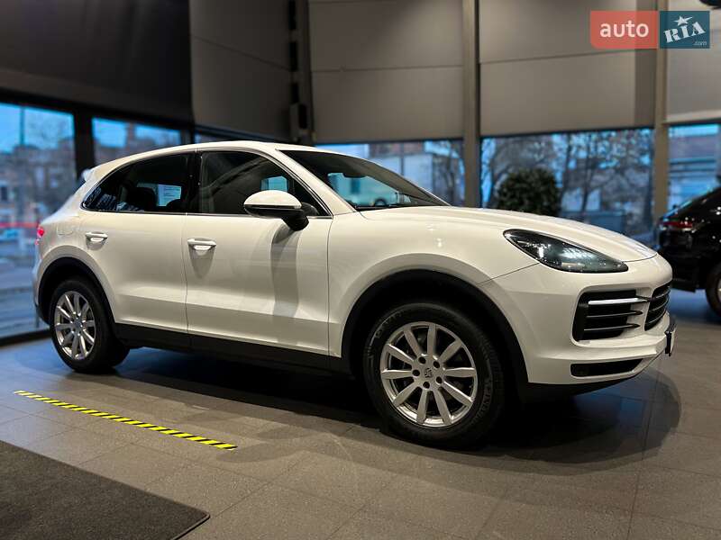 Внедорожник / Кроссовер Porsche Cayenne 2018 в Одессе