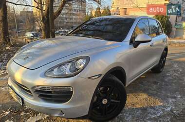Внедорожник / Кроссовер Porsche Cayenne 2010 в 