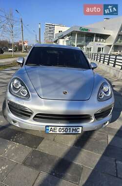 Внедорожник / Кроссовер Porsche Cayenne 2010 в 
