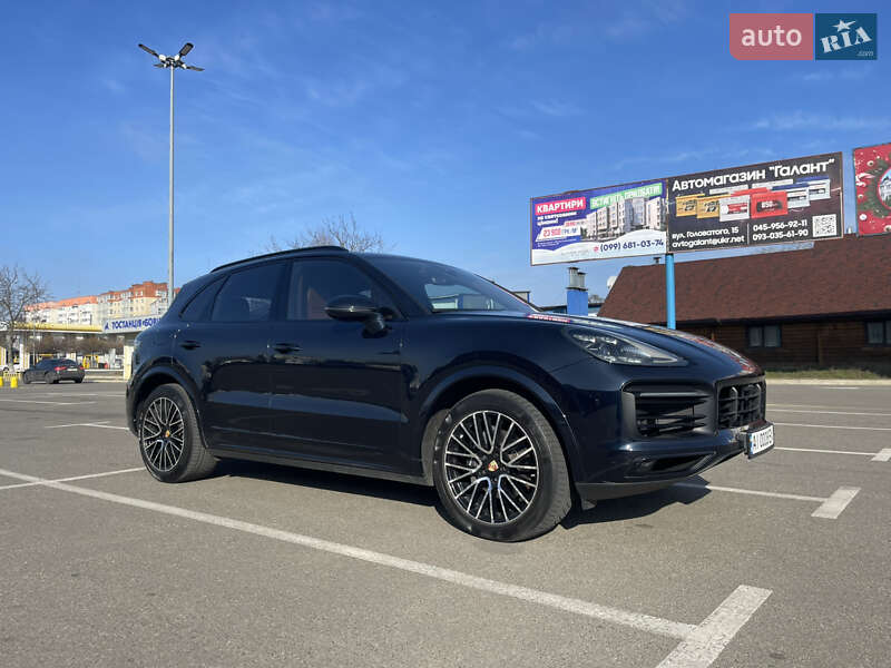 Позашляховик / Кросовер Porsche Cayenne 2020 в Києві