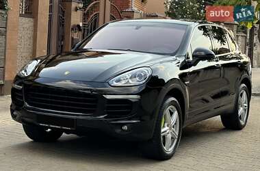 Внедорожник / Кроссовер Porsche Cayenne 2015 в Одессе