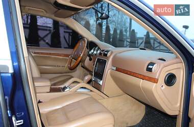 Внедорожник / Кроссовер Porsche Cayenne 2005 в 