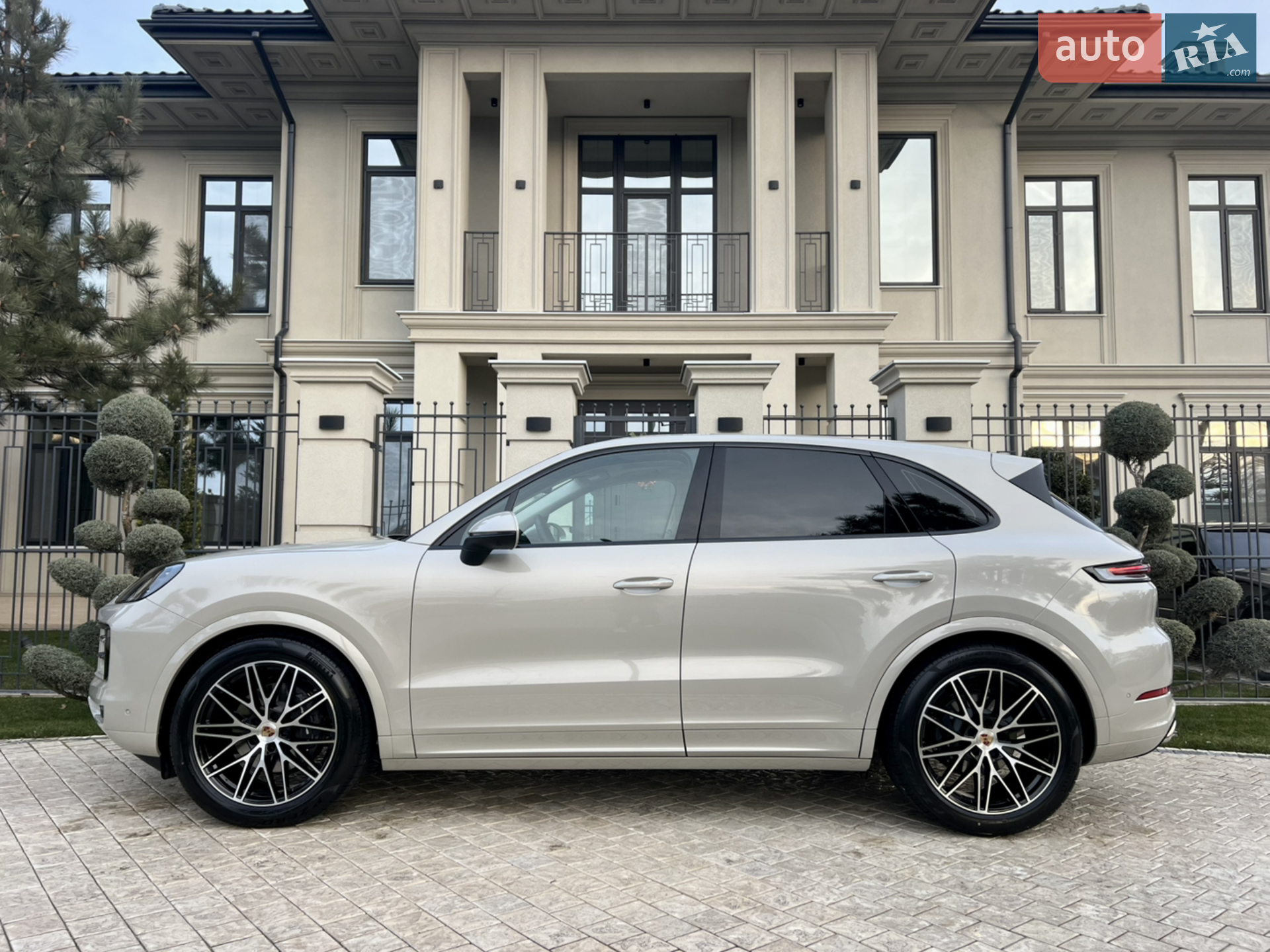 2024 Porsche Cayenne - мініатюра 10