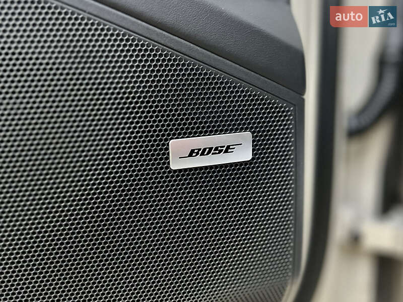 Внедорожник / Кроссовер Porsche Cayenne 2024 в Одессе