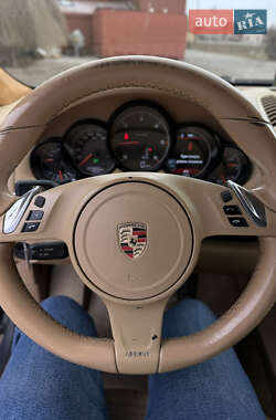 Внедорожник / Кроссовер Porsche Cayenne 2013 в 