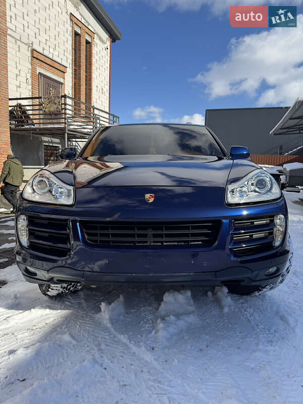 Внедорожник / Кроссовер Porsche Cayenne 2007 в 