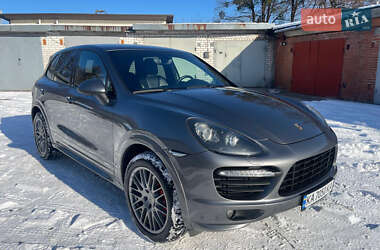 Внедорожник / Кроссовер Porsche Cayenne 2012 в Киеве