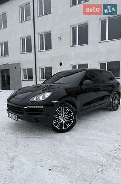 Внедорожник / Кроссовер Porsche Cayenne 2013 в Луцке