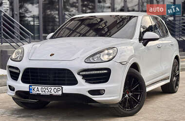 Внедорожник / Кроссовер Porsche Cayenne 2010 в Ровно