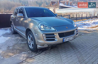 Позашляховик / Кросовер Porsche Cayenne 2009 в 