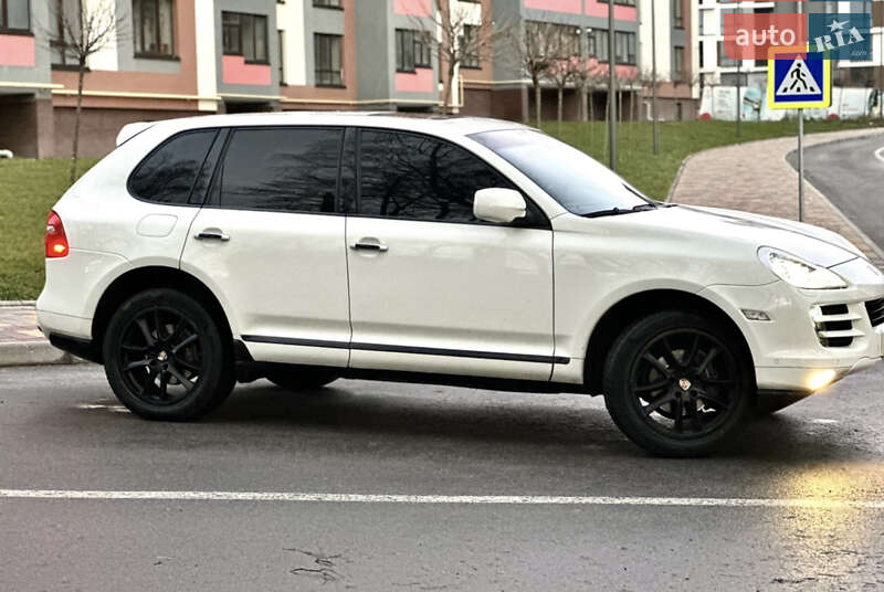 Позашляховик / Кросовер Porsche Cayenne 2009 в Золочеві