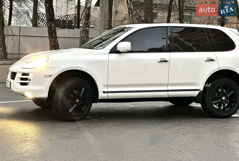 Позашляховик / Кросовер Porsche Cayenne 2009 в Золочеві