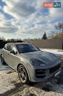 Внедорожник / Кроссовер Porsche Cayenne 2023 в Киеве