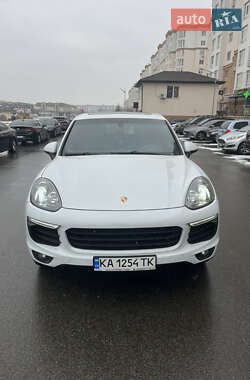 Позашляховик / Кросовер Porsche Cayenne 2014 в Києві