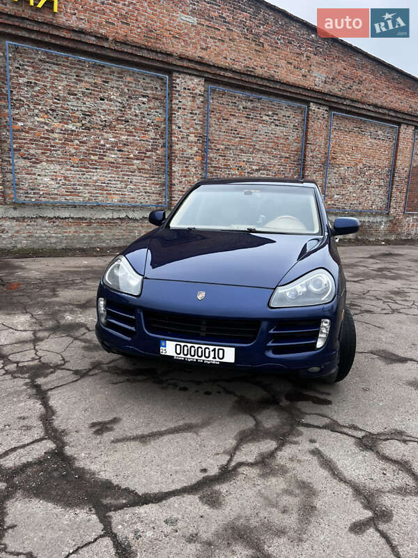 Внедорожник / Кроссовер Porsche Cayenne 2008 в 