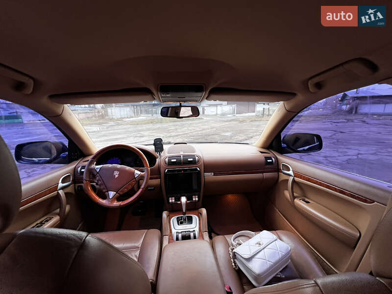 Позашляховик / Кросовер Porsche Cayenne 2008 в Чернігові