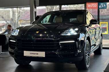 Позашляховик / Кросовер Porsche Cayenne 2020 в Одесі