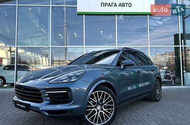 Позашляховик / Кросовер Porsche Cayenne 2019 в 